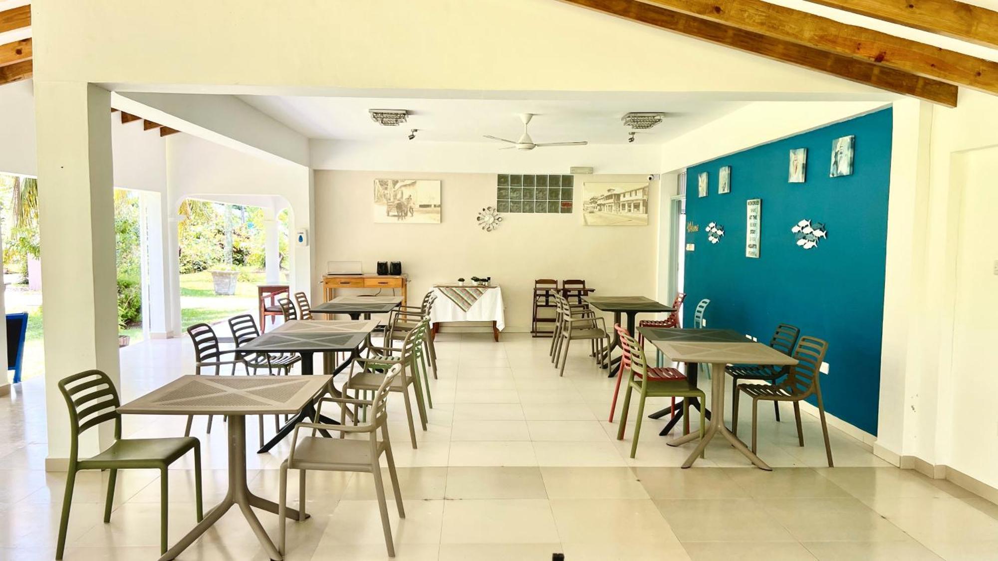La Modestie Guest House Grand Anse  Esterno foto